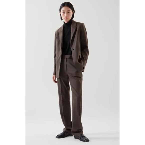 COS | Regular-Fit Wool Blazer - Picture 2 of 6